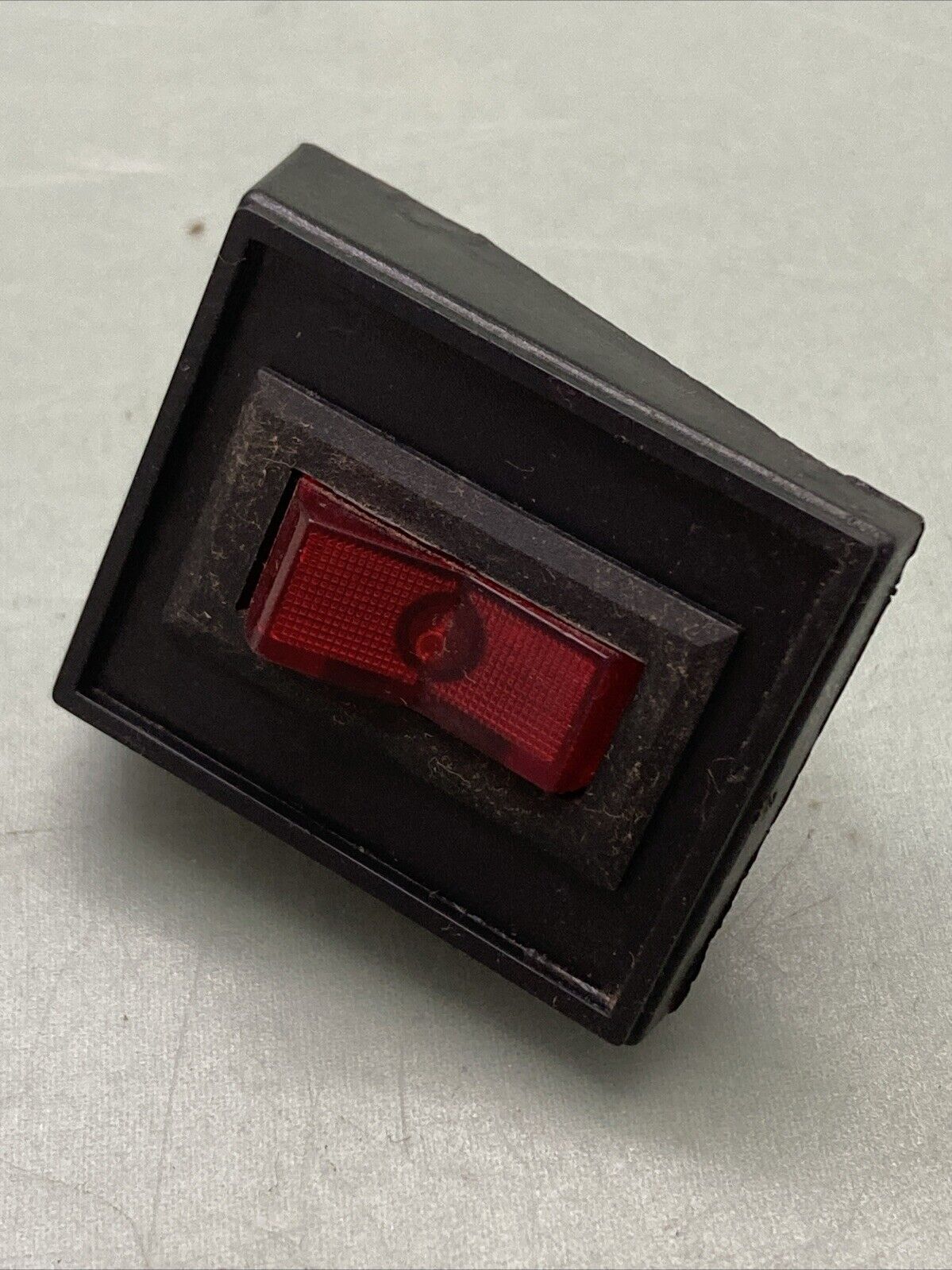 NEW CARQUEST DS128 UNIVERSAL TOGGLE SWITCH