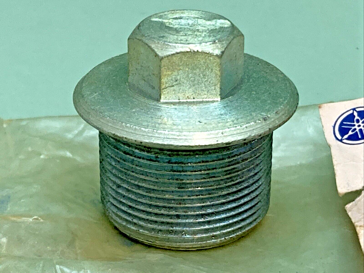 NEW GENUINE YAMAHA 371-15351-00 Engine Oil Drain Plug