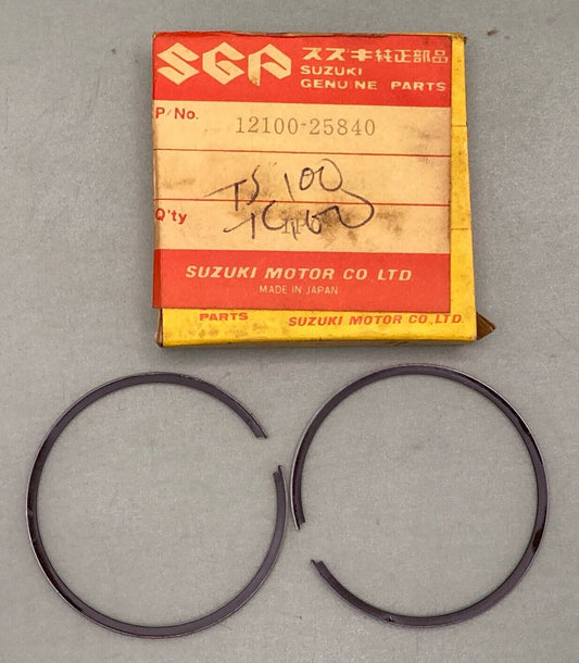 NEW GENUINE SUZUKI 12100-25840 PISTON RING SET