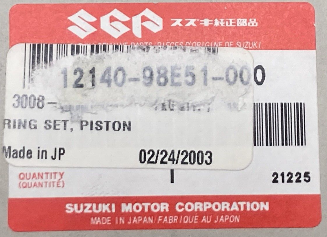 NEW GENUINE SUZUKI 12140-98E51-000 PISTON RING SET