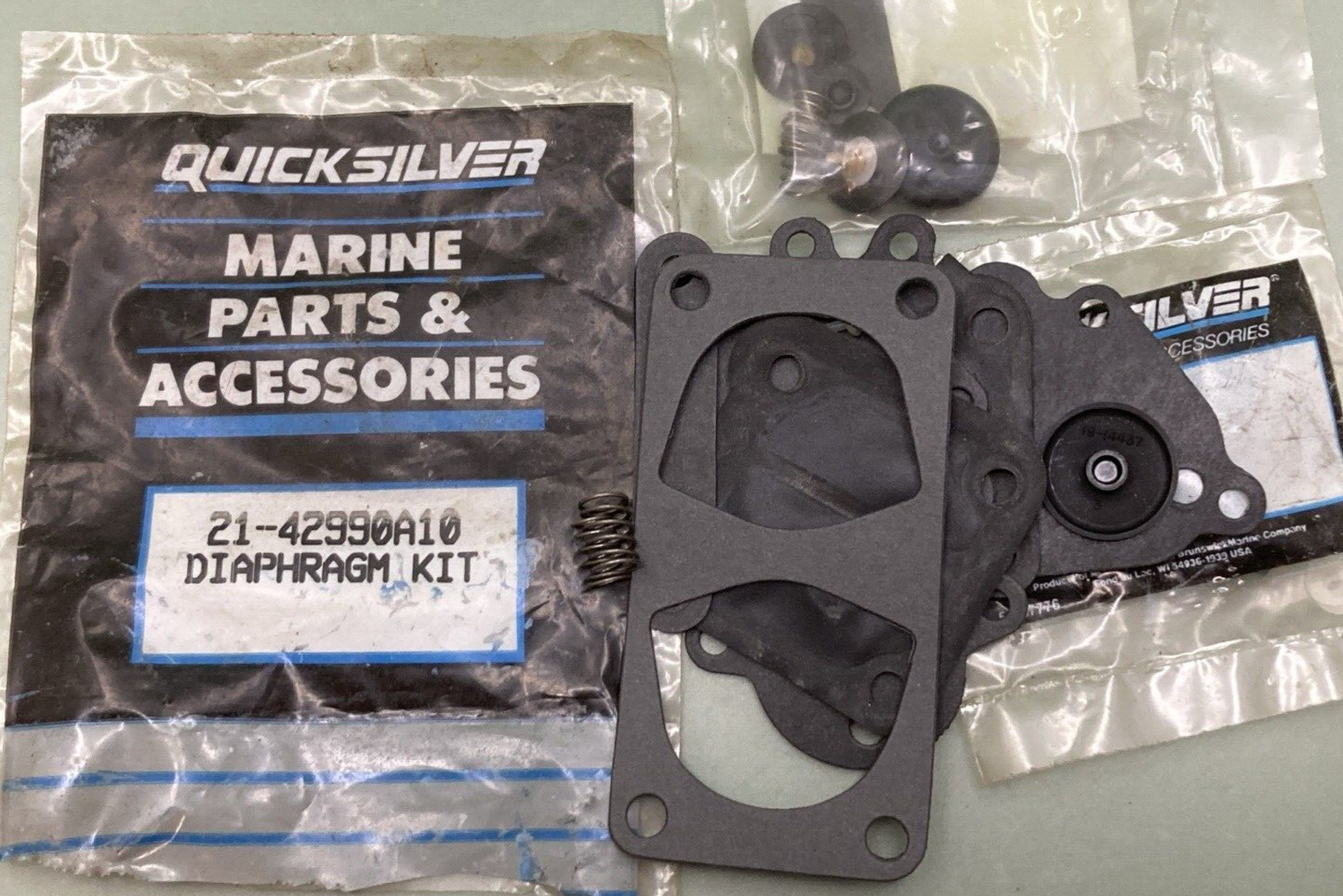 NEW MERCURY 21-42990A10 DIAPHRAGM KIT INCOMPLETE W/ EXTRA PARTS SEE PHOTOS