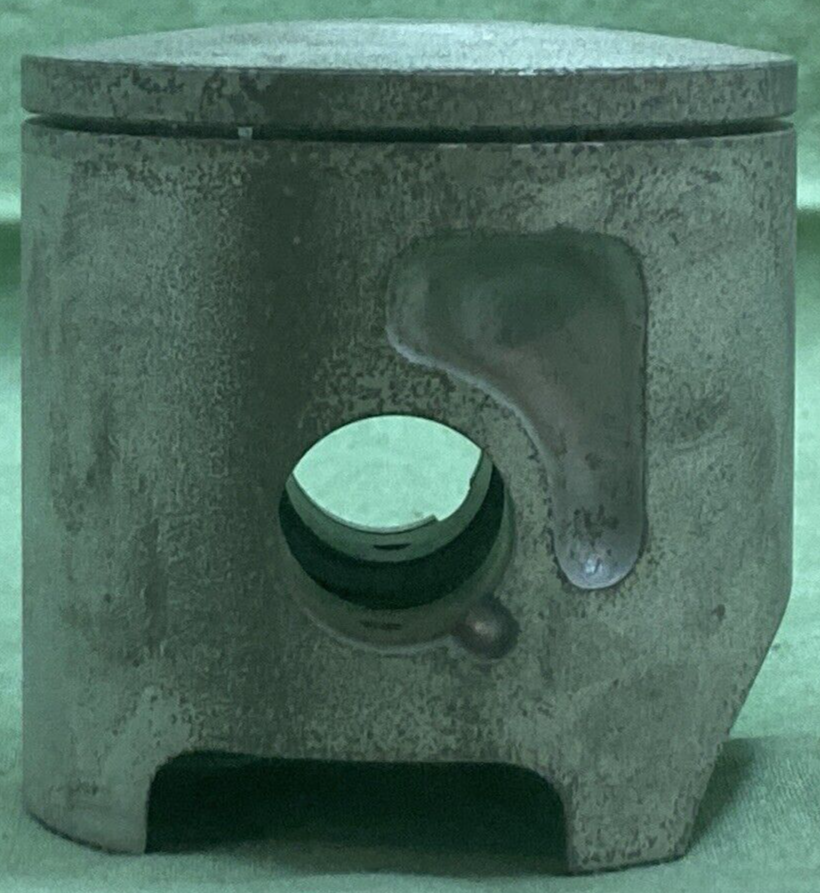 NEW GENUINE YAMAHA 39W-11635-01 PISTON 1ST O/S