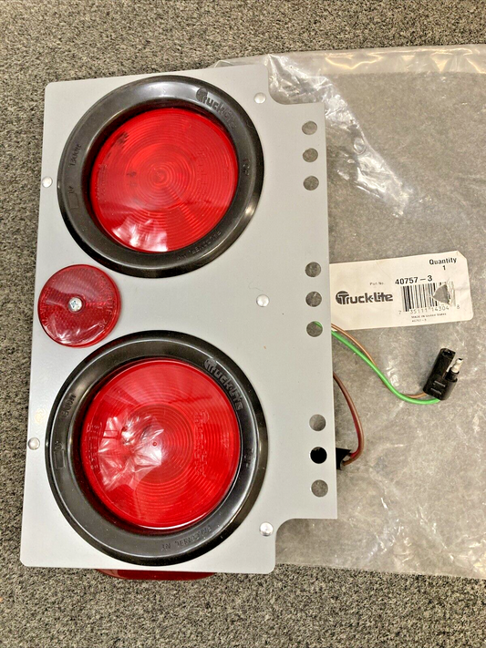 NEW GENUINE TRUCK-LITE 40757-3 40 Series Brake,Tail, Turn Signal Light Inca PL-3