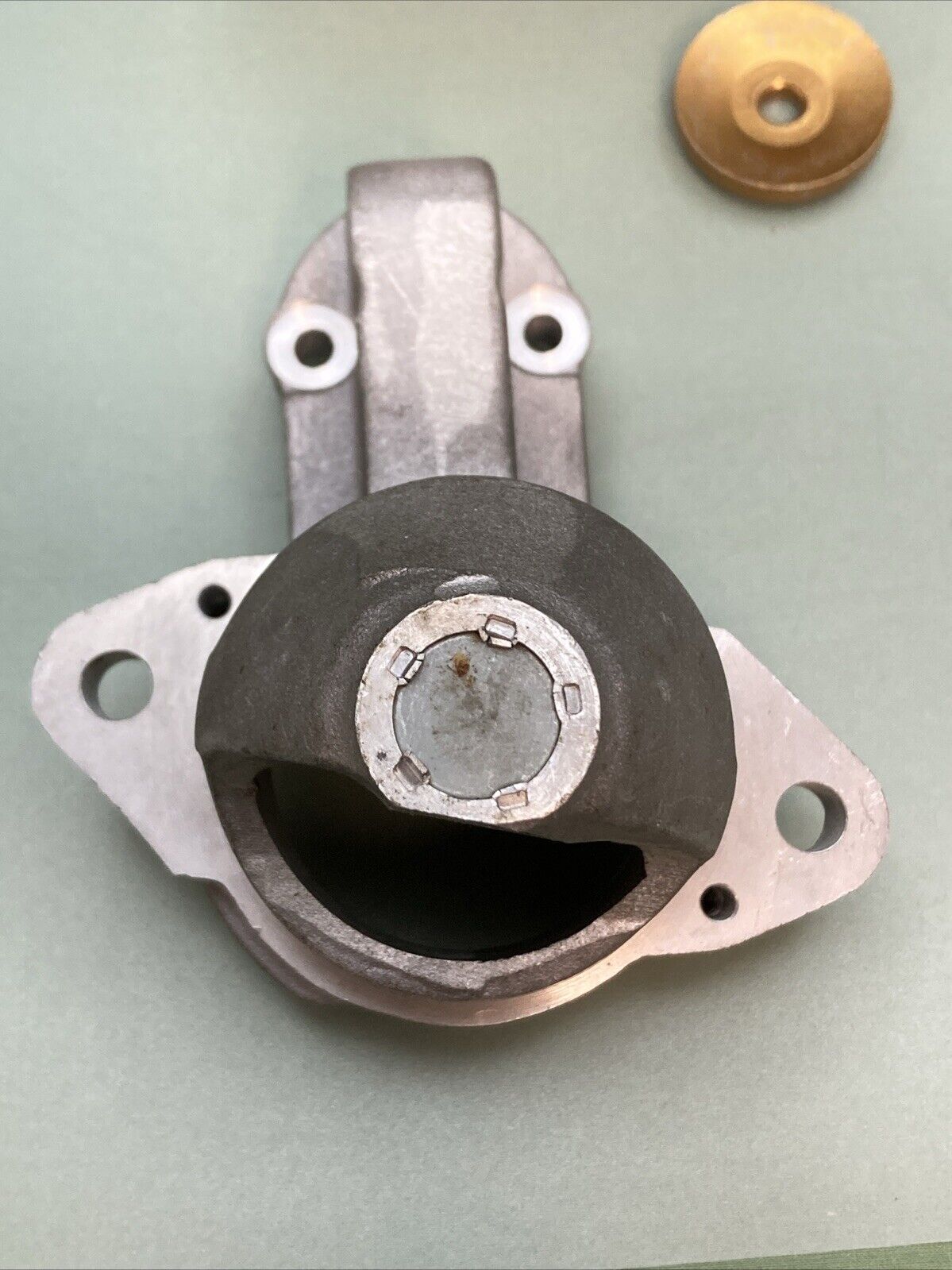 NEW GENUINE MERCURY MERCAP 63251 STARTER NOSE CONE