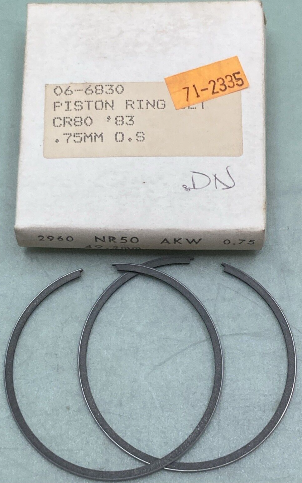 NEW REPLACES HONDA 06-6830 PISTON RING SET 0.75MM OS FITS '83 CR80