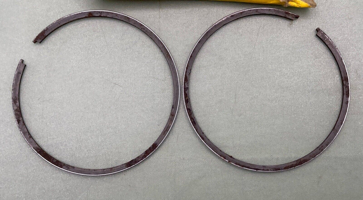 NEW GENUINE SUZUKI 12100-25860 PISTON RING SET