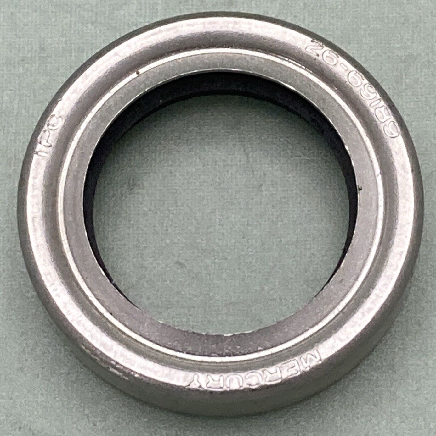 NEW GENUINE MERCURY QUICKSILVER 26-69189 SEAL G HSNG PROP SHAFT OUTBOARD 30-60HP