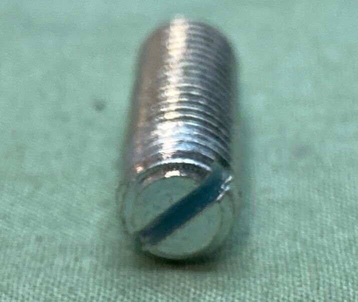 QTY 3 NEW GENUINE KAWASAKI 92014-014 SCREW, SLOTTED, 8X25