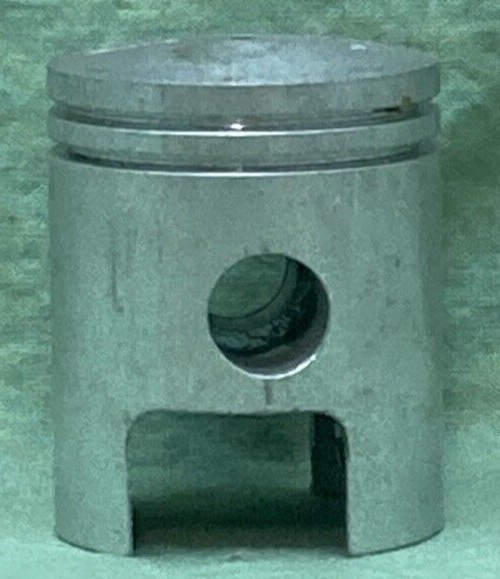 NEW GENUINE YAMAHA 109-11631-02-96 PISTON