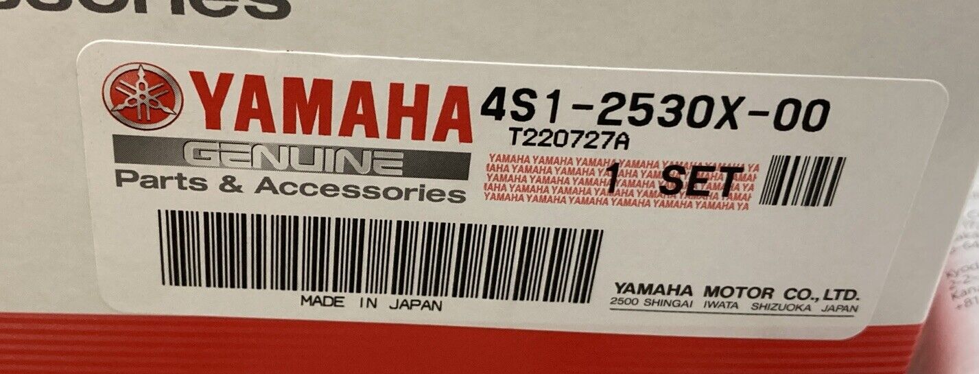 NEW GENIUNE YAMAHA 4S1-2530X-00  BALL JOINT BOOT SET