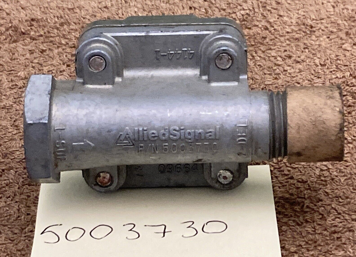 NEW GENUINE ALLIED SIGNAL 5003730 PRESSURE PROTECTION VALVE