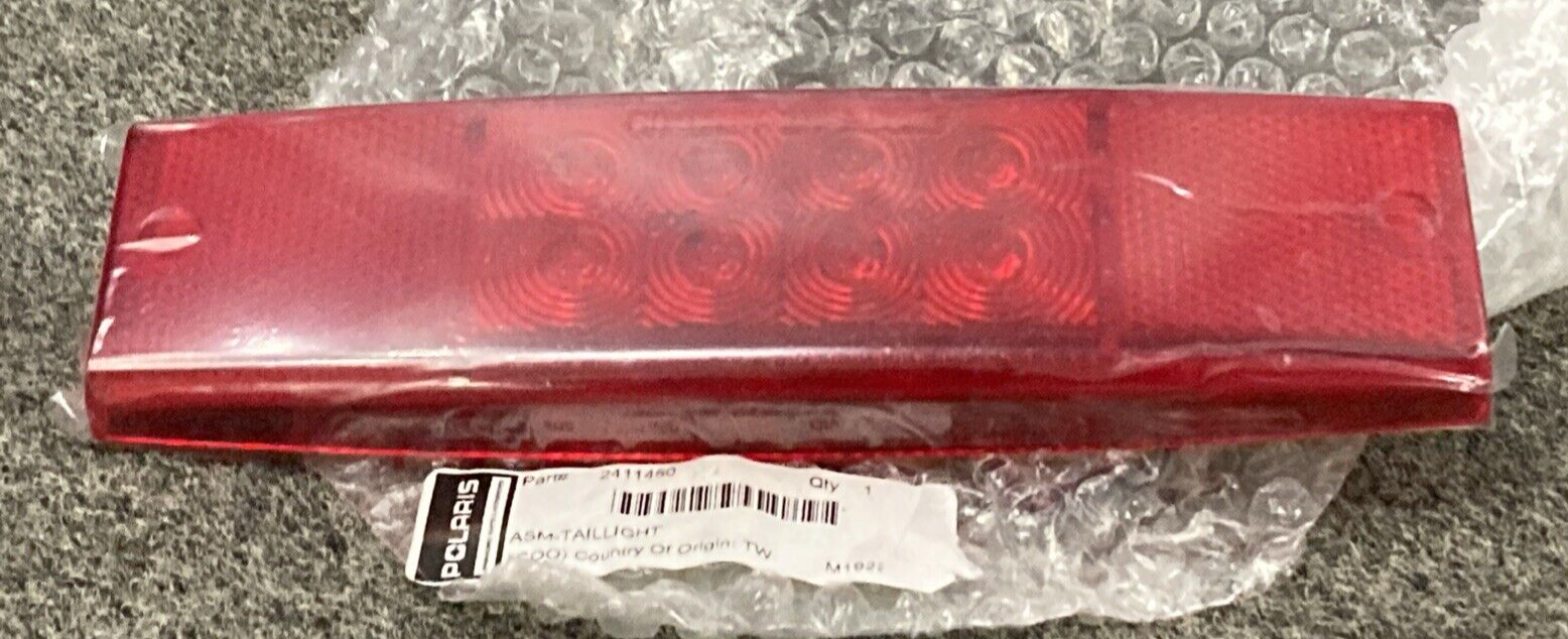 43886402