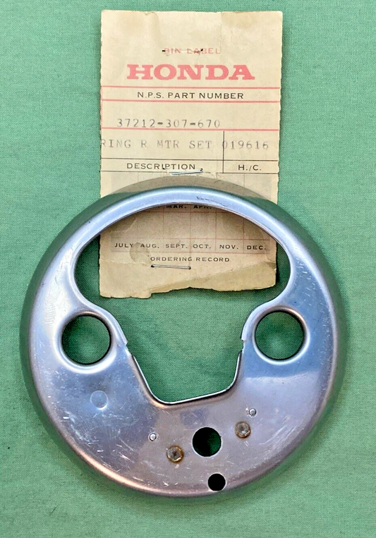 NEW GENUINE HONDA 37212-307-670 RING, R. METER SET
