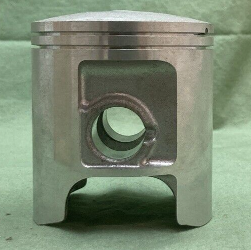 NEW GENUINE SUZUKI 12110-41603-050 PISTON