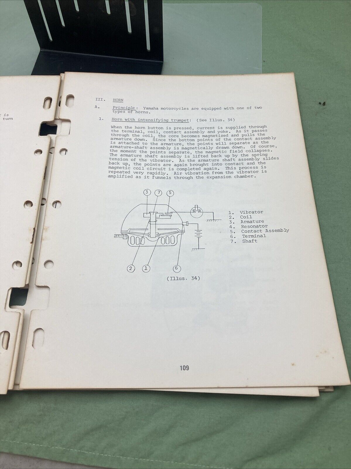 GENUINE YAMAHA SHOP GUIDE 1969