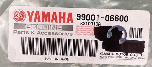 QTY 4 NEW GENUINE YAMAHA 99001-06600 CIRCLIP