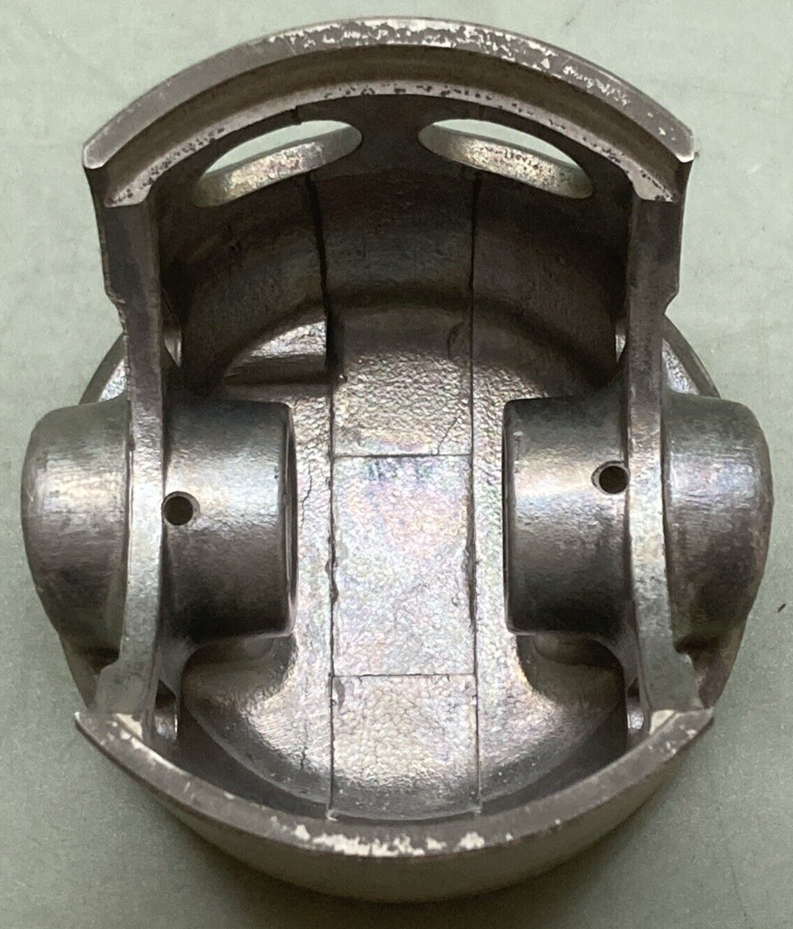 NEW GENUINE YAMAHA 365-11638-01  PISTON STD 4TH O/S FOR RT2MX