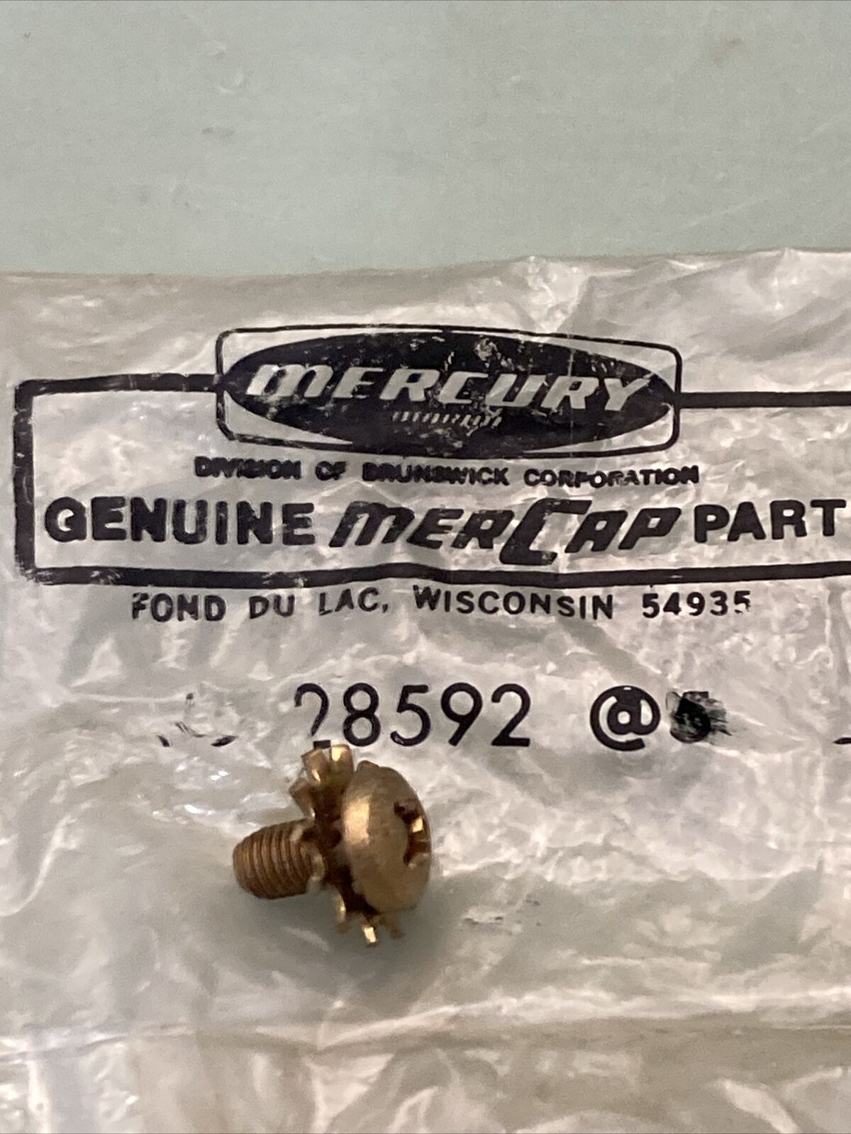 QTY 3 NEW GENUINE MERCURY QUICKSILVER 10-28592 HANDLE PIVOT SCREW