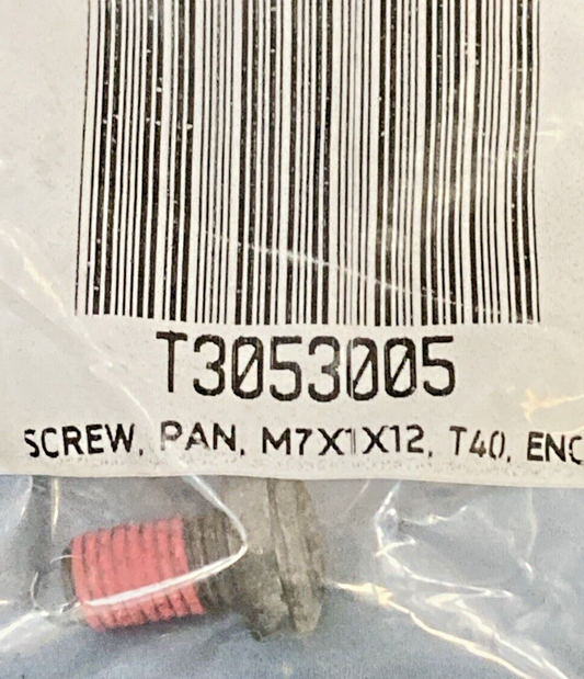 NEW GENUINE TRIUMPH T3053005 Screw, Pan, M7 X 12