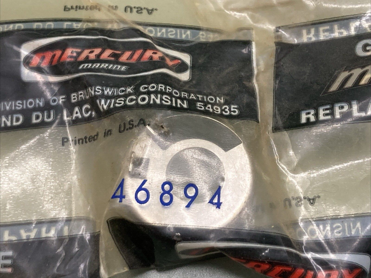 NEW GENUINE MERCURY QUICKSILVER 46894 INSERT WATER PUMP HOUSING