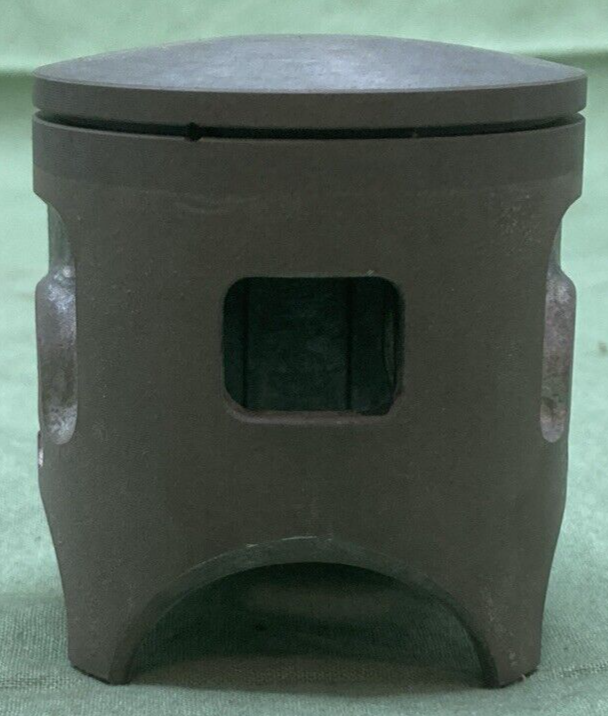 NEW GENUINE YAMAHA 39K-11636-00 PISTON 2ND 0.50 O/S