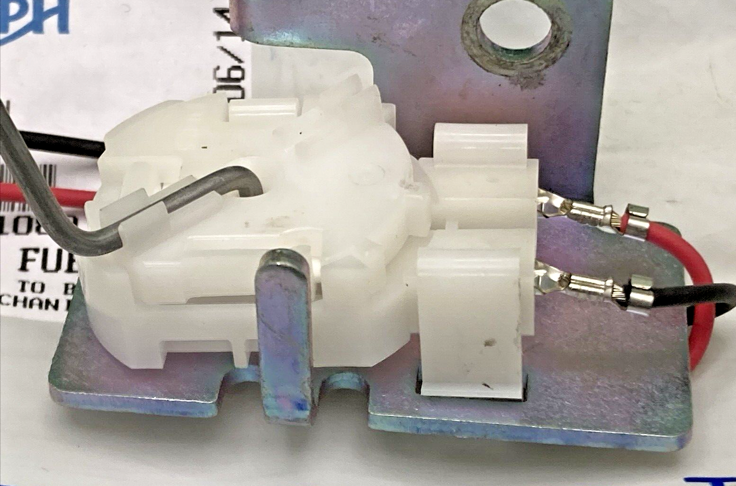 NEW GENUINE TRIUMPH  T1241089 Level Sender, Fuel