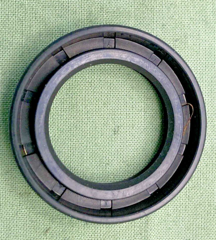 QTY 2 NEW REPLACES J&M ATV FS105 FRONT SEAL 23357