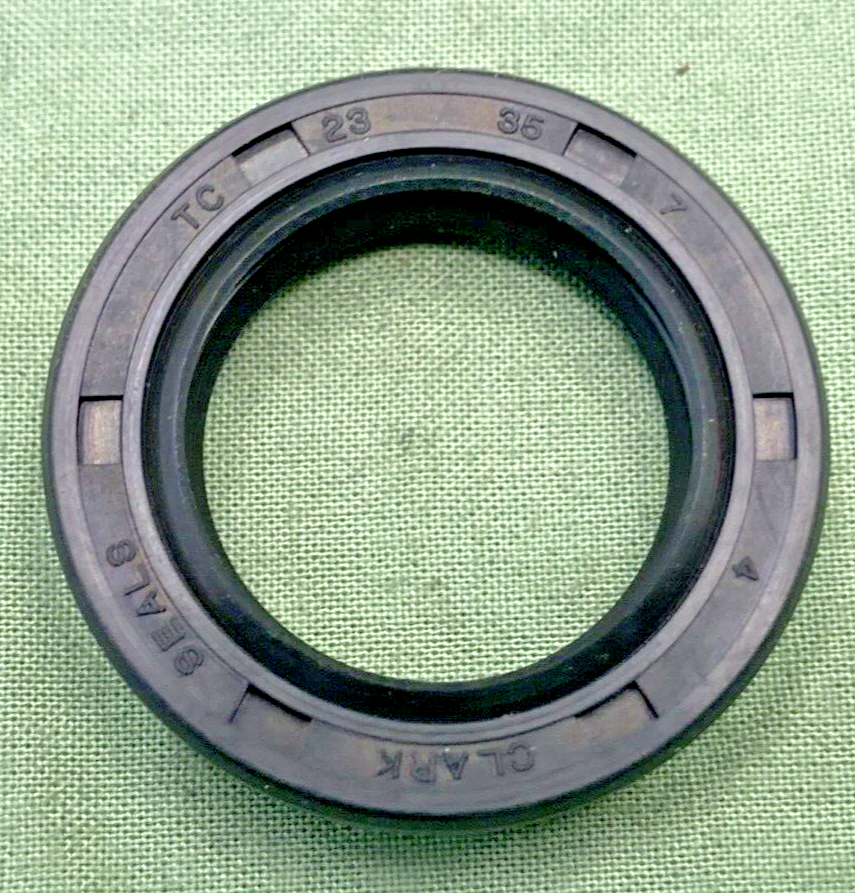 QTY 2 NEW REPLACES J&M ATV FS105 FRONT SEAL 23357