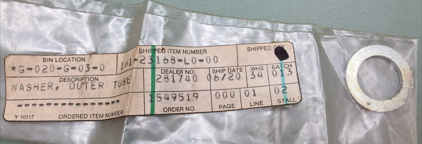 QTY 2 NEW REPLACES YAMAHA 1W1-23168-L0-00 Cap Washer, Front Fork