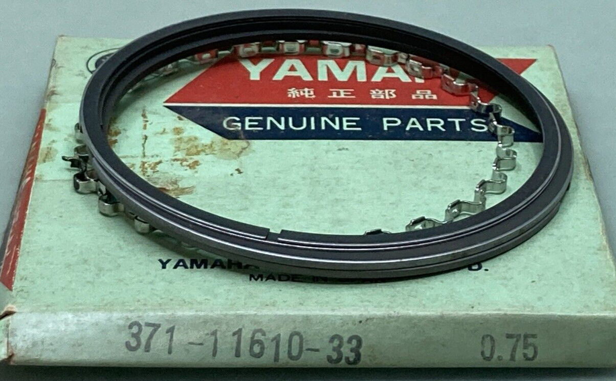 NEW GENUINE YAMAHA 371-11610-33 PISTON RING SET 0.75