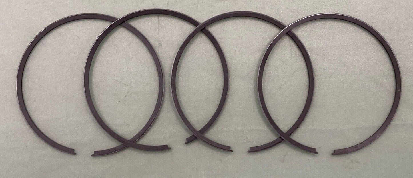 NEW GENUINE SUZUKI 12140-18731 PISTON RING SET