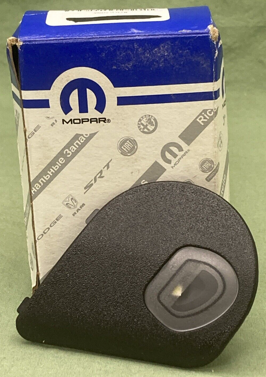 NEW GENUINE MOPAR 68302824AA Auxiliary Lamp, Right 2010-2024