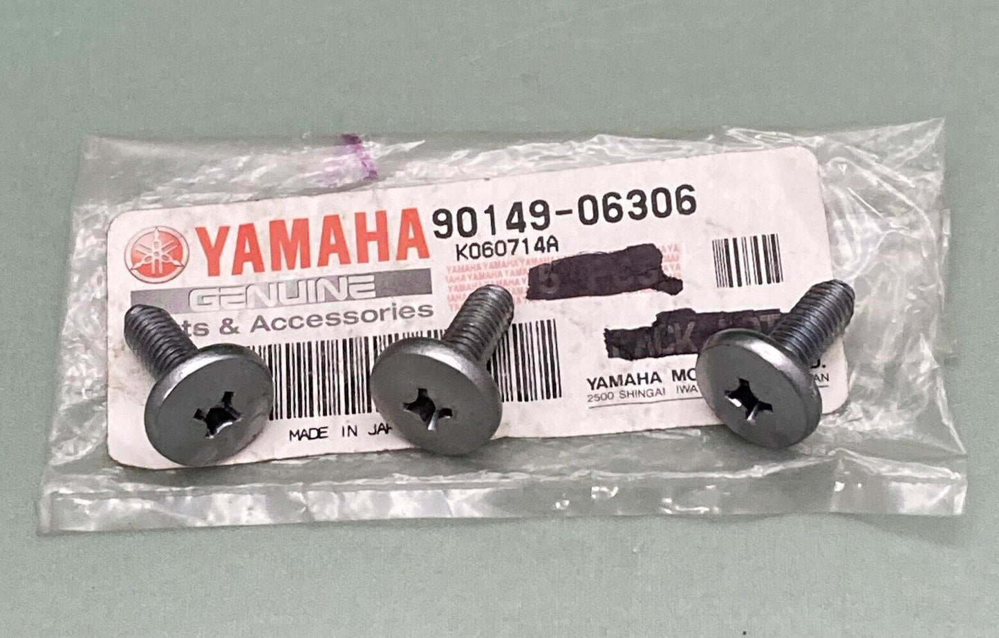 QTY 3 NEW GENUINE YAMAHA 90149-06306 FUEL TANK SCREW (3JM)