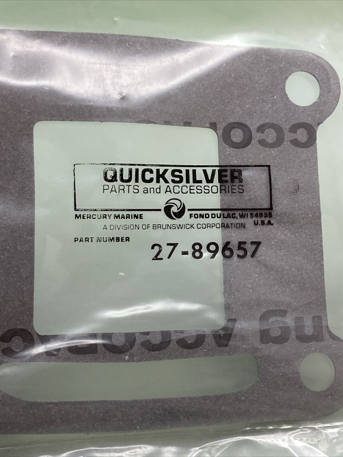 New GENUINE MERCURY QUICKSILVER 27-89657 ELBOW AND RESERVOIR TO MANIFOLD GASKET