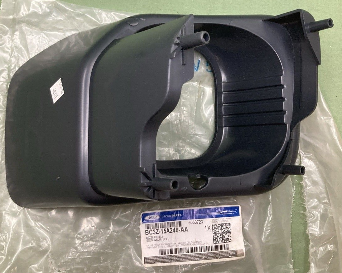 NEW GENUINE FORD BC3Z-15A246-AA Bumper-Bezel Right Front
