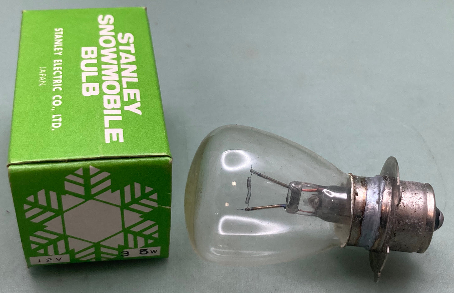 New Genuine Stanley A7043 Bulb 12V35W
