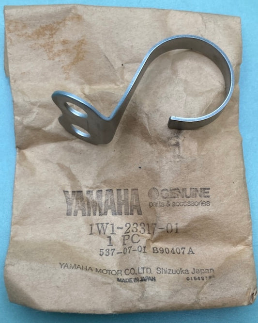 New Genuine Yamaha 1W1-23317-01 Cable Holder, 1W1-23317-01-00