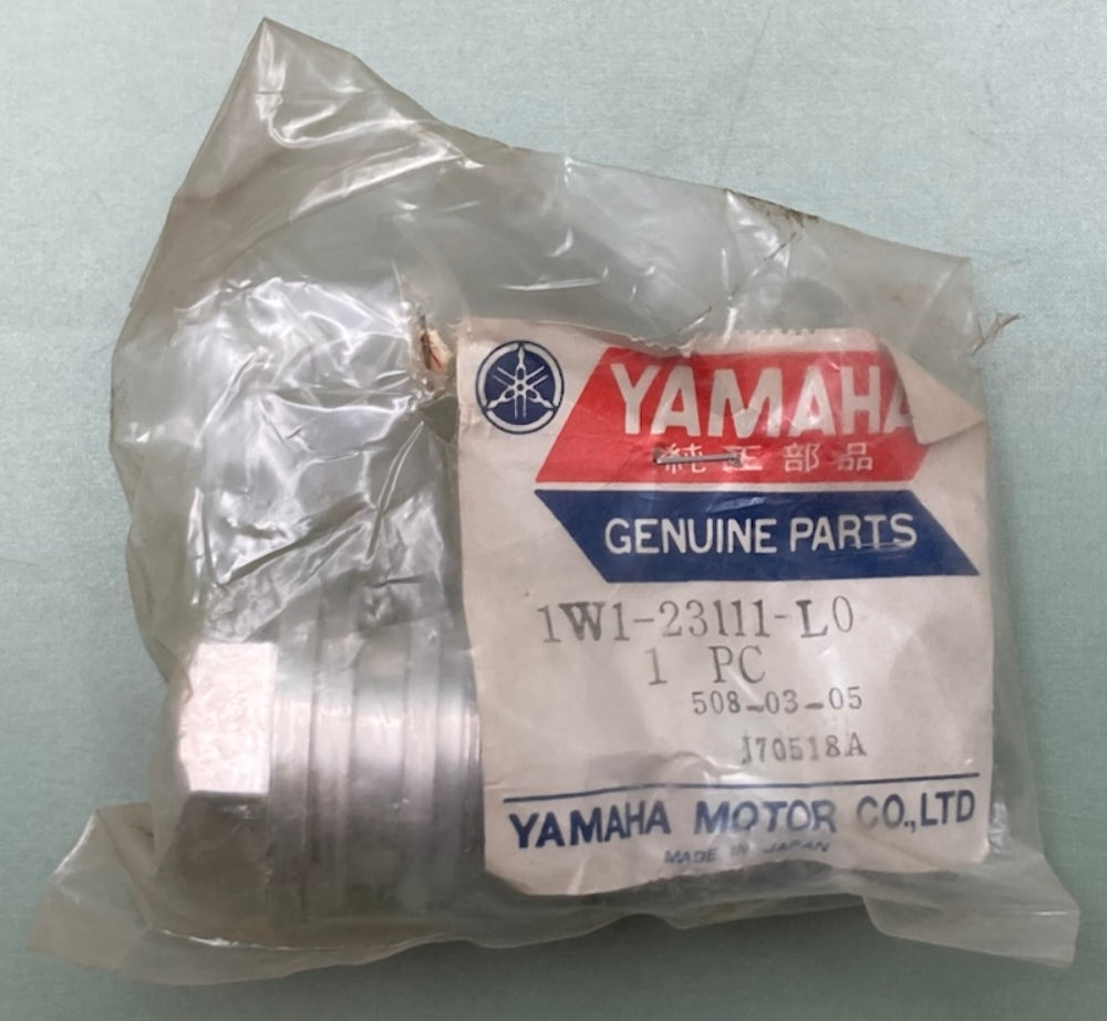 New Genuine Yamaha 1W1-23111-L0 Cap Bolt, 1W1-23111-L0-00