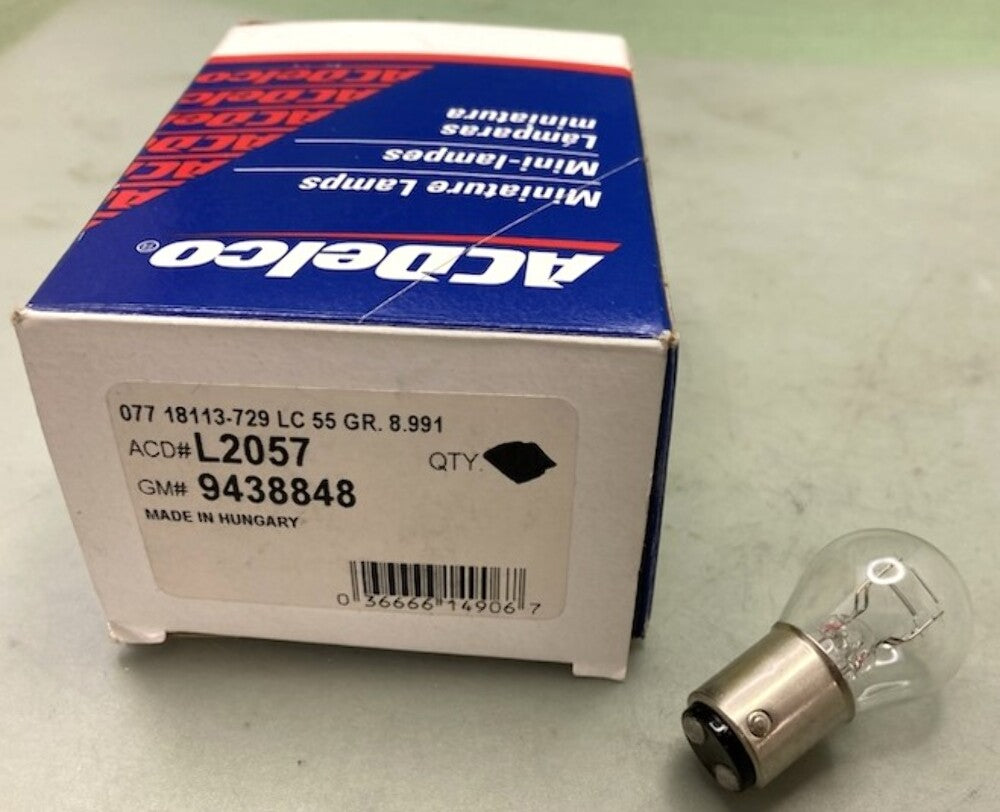Qty 7 GM 9438848 Multi-Purpose Light Bulb New Genuine