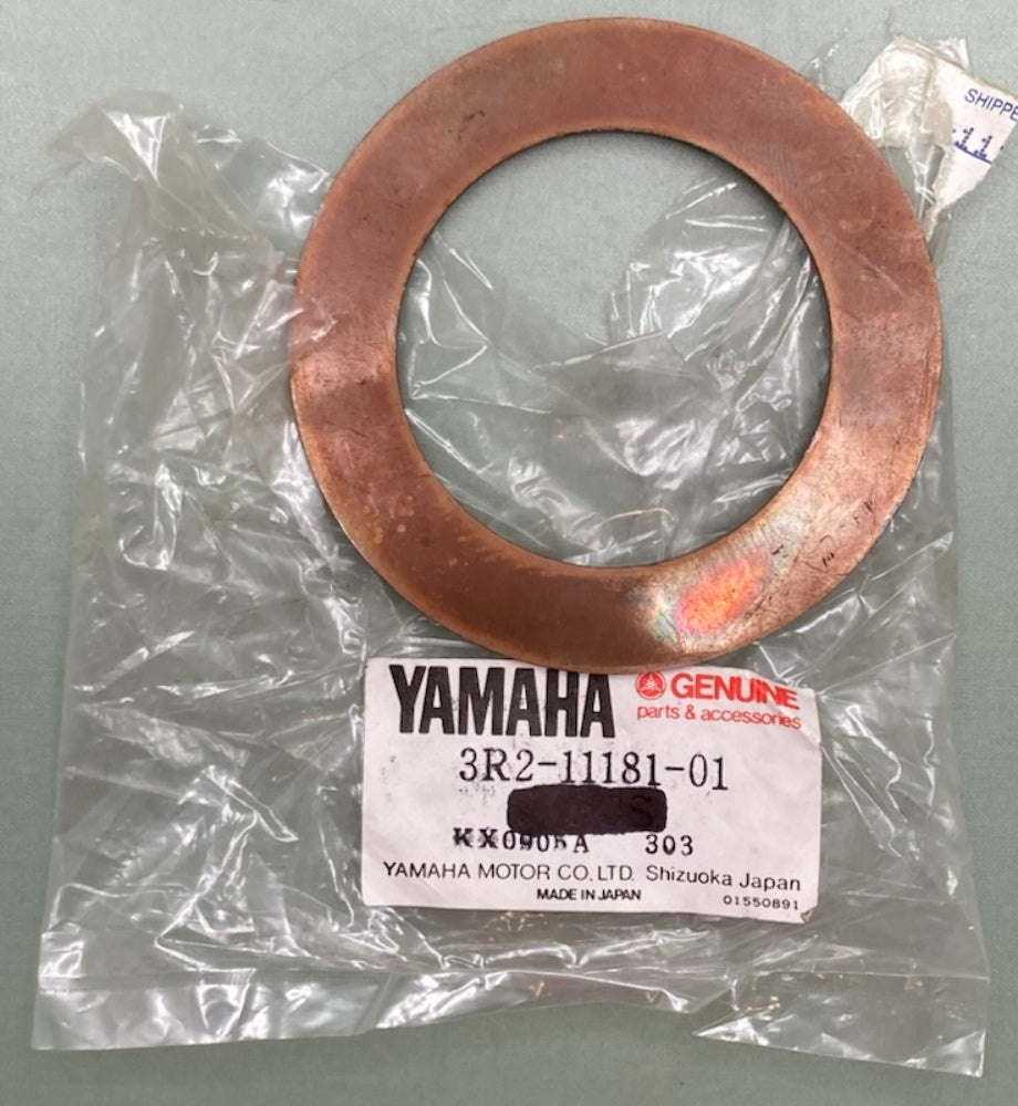 New Genuine Yamaha 3R2-11181-01 Cylinder Head 1 Gasket, 3R2-11181-01-00