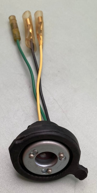 New Replaces Yamaha 214-84112-61 Socket, 214-84112-61-00