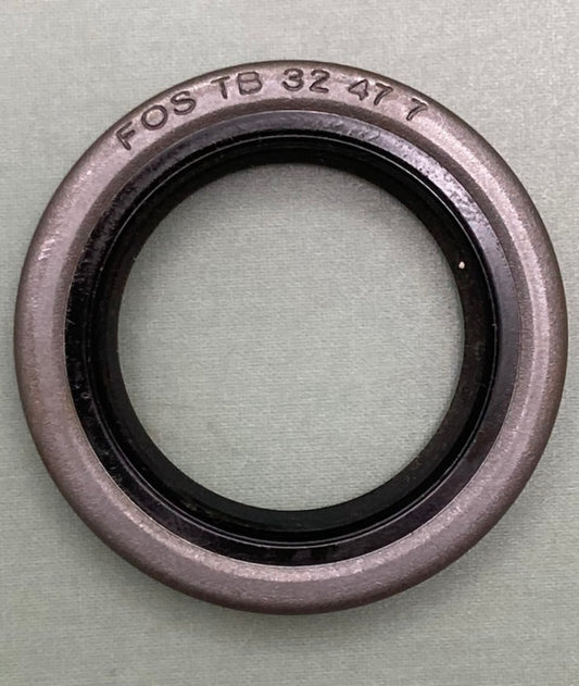 New Replaces KTM 0760324770 Shaft Seal Ring 32x47x7B