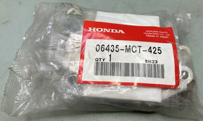 Honda 06435-MCT-425 Pad, Set, Rr. 06435-MCT-435, 06435-MCT-415 New Genuine