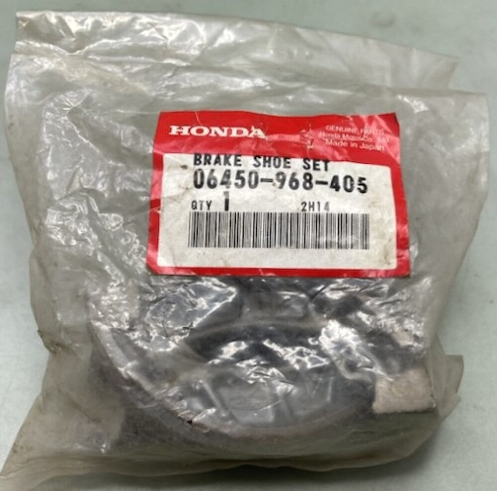 Honda 06450-968-405 Shoe, Set, Brake 451A2-968-305 New Genuine