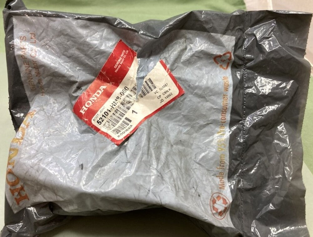 Honda 52101-HM8-000 Boot, Joint New Genuine