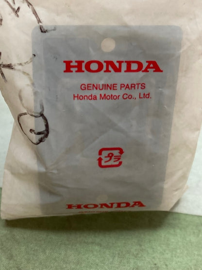 Honda 45520-MA5-672 Diaphragm 45520-HM5-630, 45520-MA5-671 New Genuine