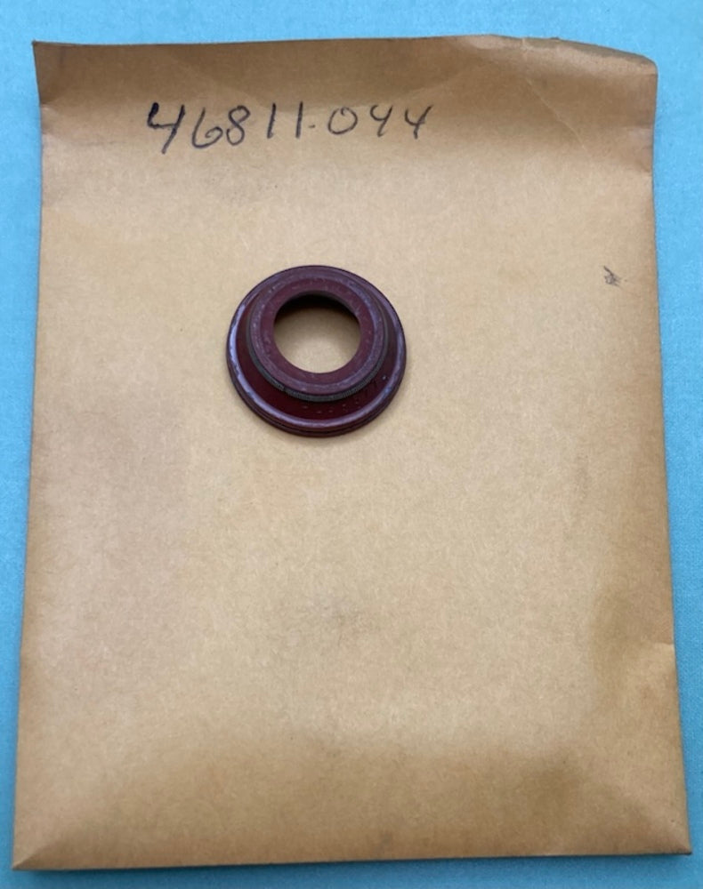 New Replaces KTM 46811044 Dust Seal 1424