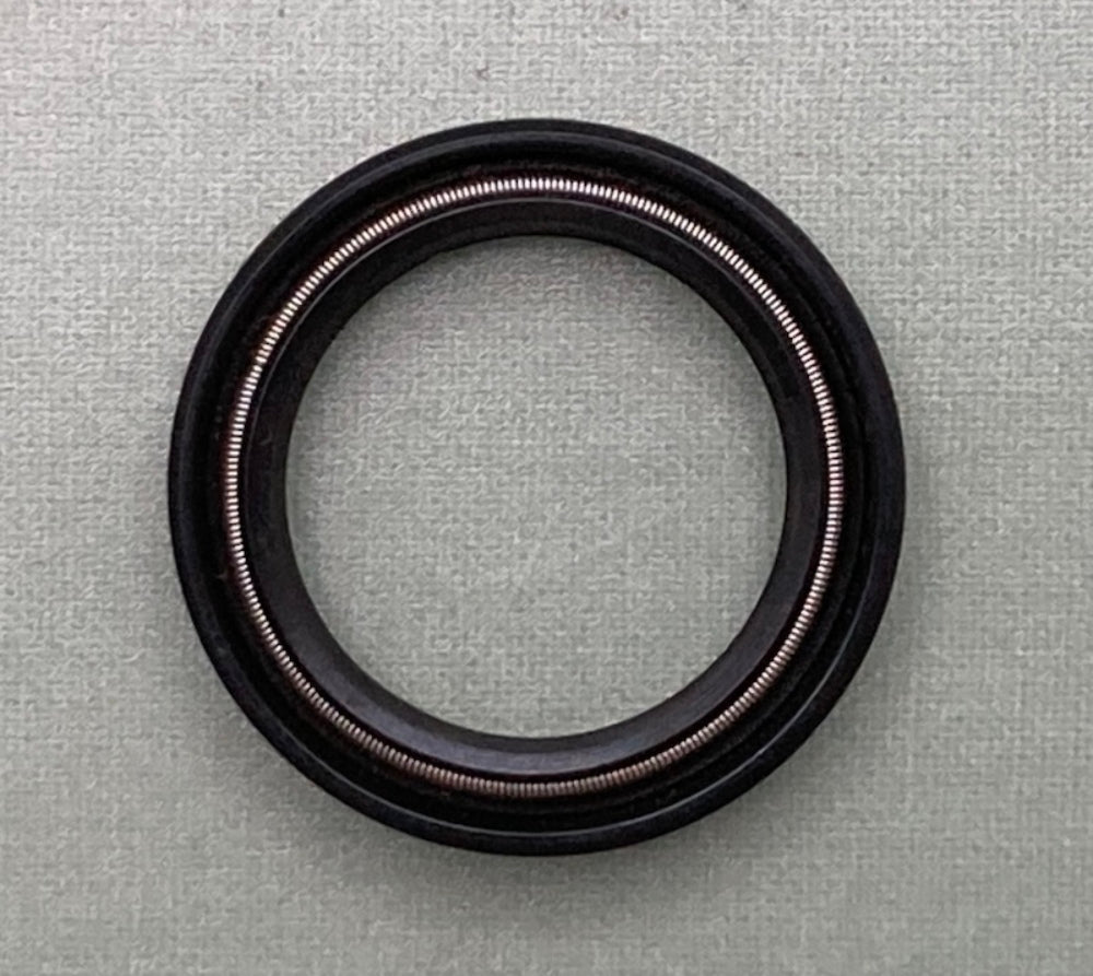 New Replaces KTM 0760182442 Shaft Seal Ring 18X24x4