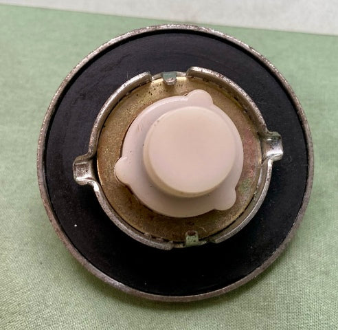 ProvenValu 35041 Gas Cap Repl. Stant G752, G774 New Genuine