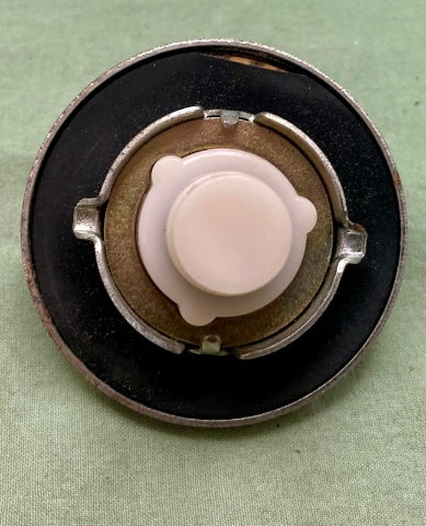 ProvenValu 34023 Gas Cap New Genuine